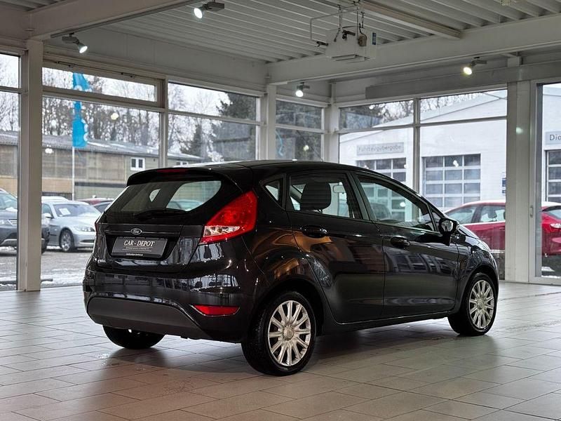 Gebraucht Ford Fiesta Trend 82 PS (60 kW) 2009 Schwarz Limousine