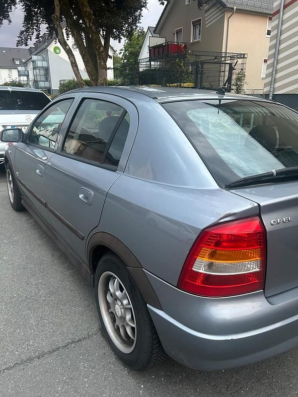 Gebraucht Opel Astra 86 PS (63 kW) 2003 Grau Kleinwagen