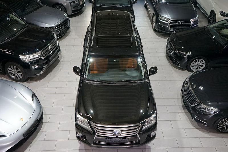 Gebraucht Lexus LX570 387 PS (284 kW) 2014 Schwarz SUV