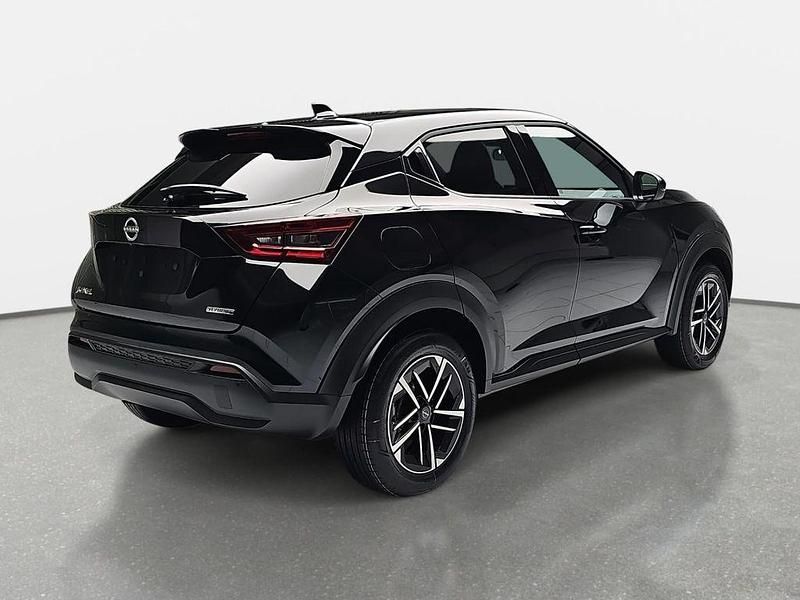 Neu Nissan Juke N-Connecta 143 PS (105 kW) 2026 Schwarz SUV