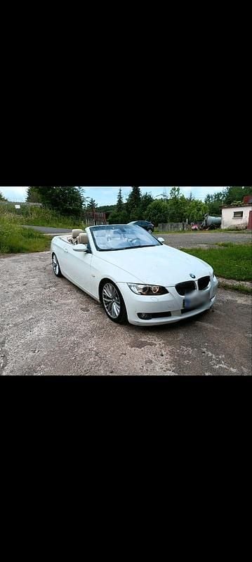Gebraucht BMW 330 Cabriolet 272 PS (200 kW) 2007 Weiß Cabrio