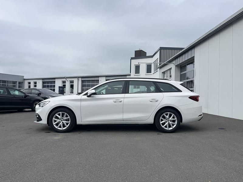 Gebraucht Seat Leon Style 150 PS (110 kW) 2022 Weiß Kombi