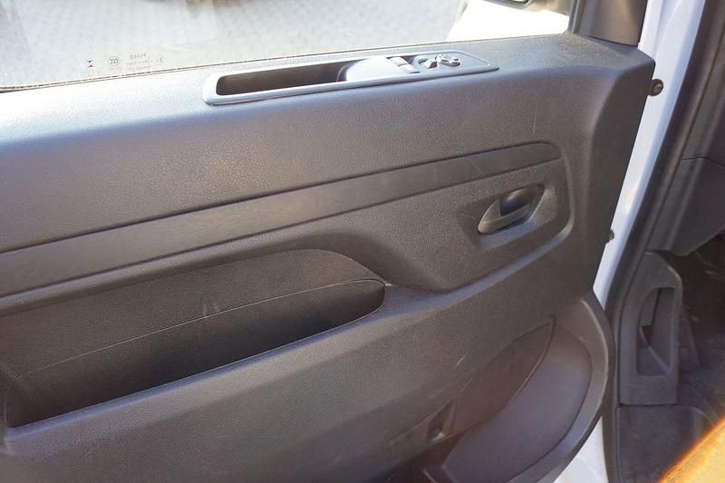 Gebraucht Fiat Scudo Basis 102 PS (75 kW) 2024 Weiß Van