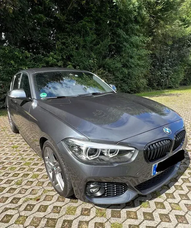 Gebraucht BMW 120 M Sport 184 PS (135 kW) 2019 Grau Limousine