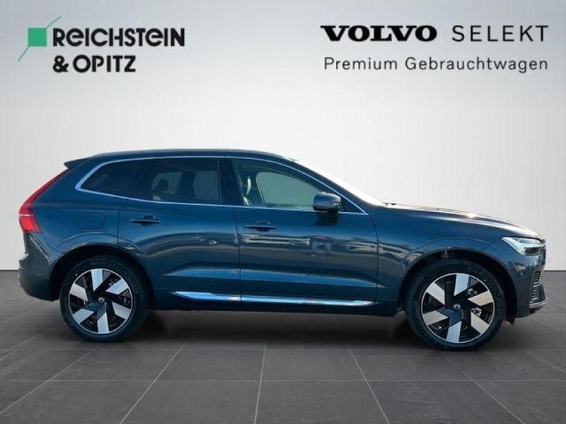 Gebraucht Volvo XC60 Plus 398 PS (292 kW) 2024 Denimblue (metallic) SUV