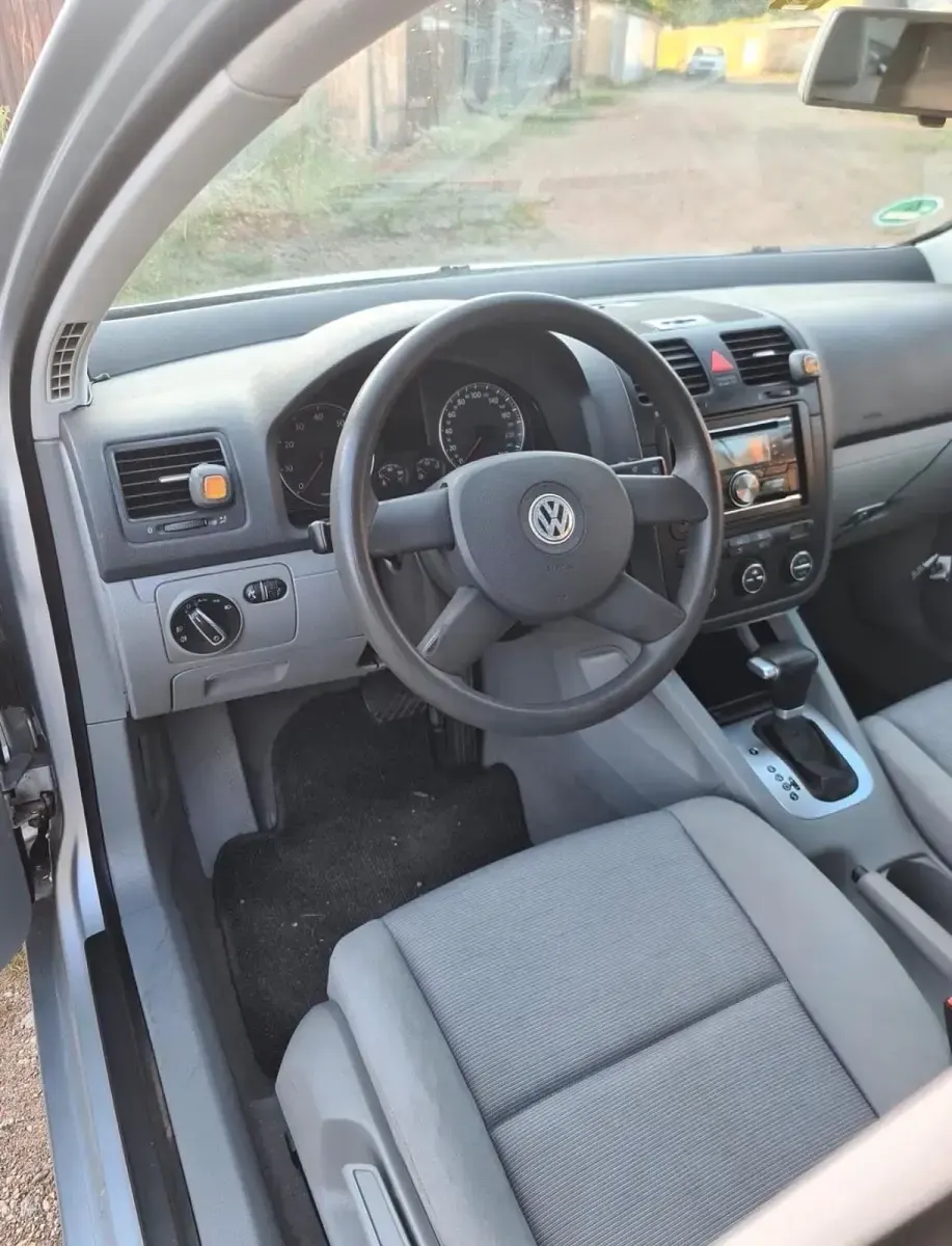 Gebraucht VW Golf V 102 PS (75 kW) 2004 Kleinwagen
