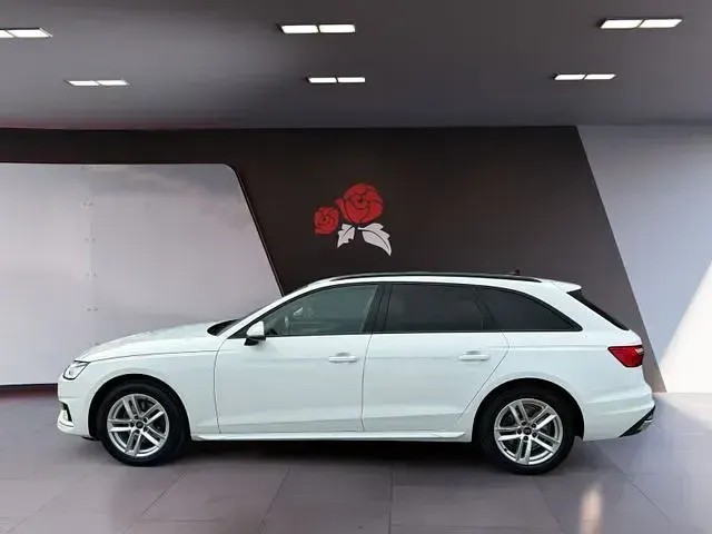 Gebraucht Audi A4 Advanced 163 PS (119 kW) 2023 Kombi