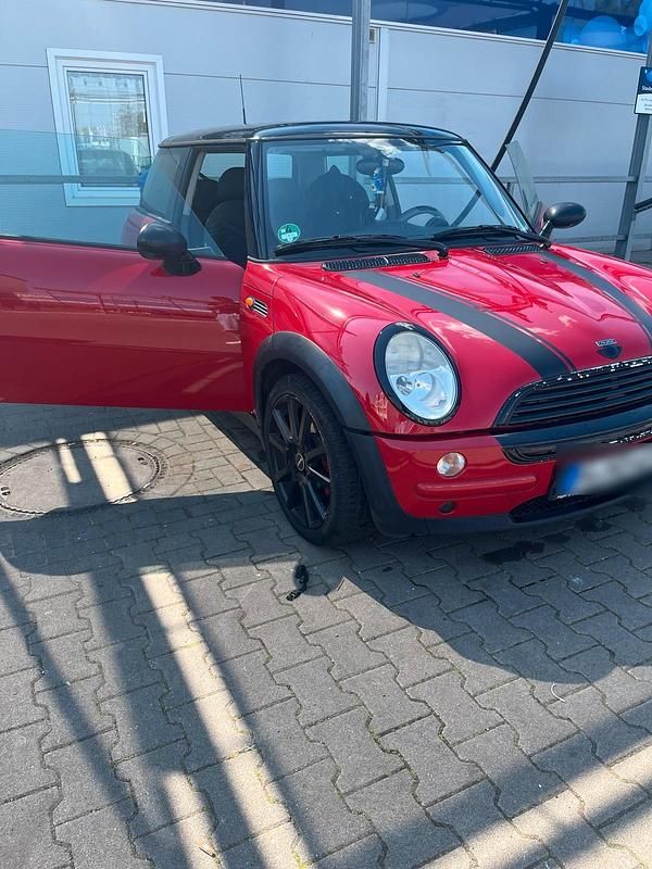 Rot Gebraucht 2003 Mini ONE Kleinwagen | 1.280 € - Bild 1/4