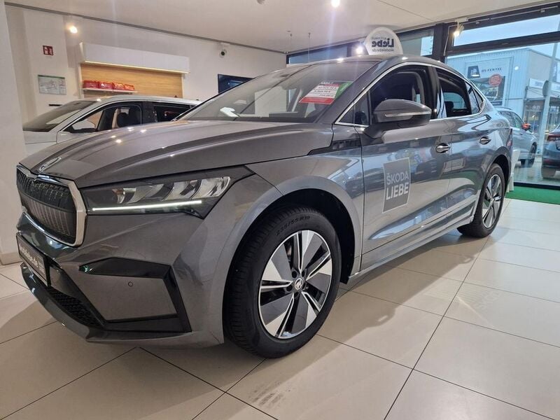Graphitegrau metallic Neu 2025 Skoda Enyaq iV Loft SUV | 39.950 € (Superpreis) - Bild 1/4