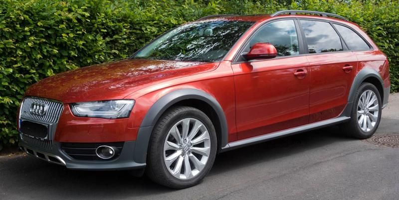 Rot Gebraucht 2015 Audi A4 Allroad Design Kombi | 17.300 € (Fairer Preis) - Bild 1/4