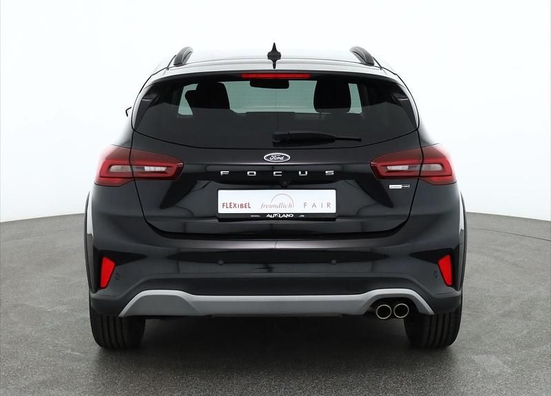 Gebraucht Ford Focus Active 125 PS (91 kW) 2023 Schwarz Limousine