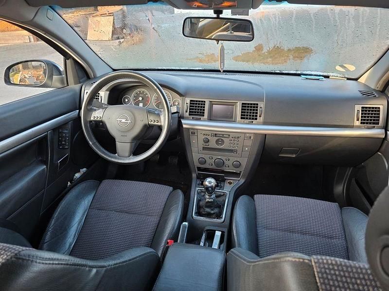 Gebraucht Opel Vectra GTS 175 PS (128 kW) 2004 Blau Limousine