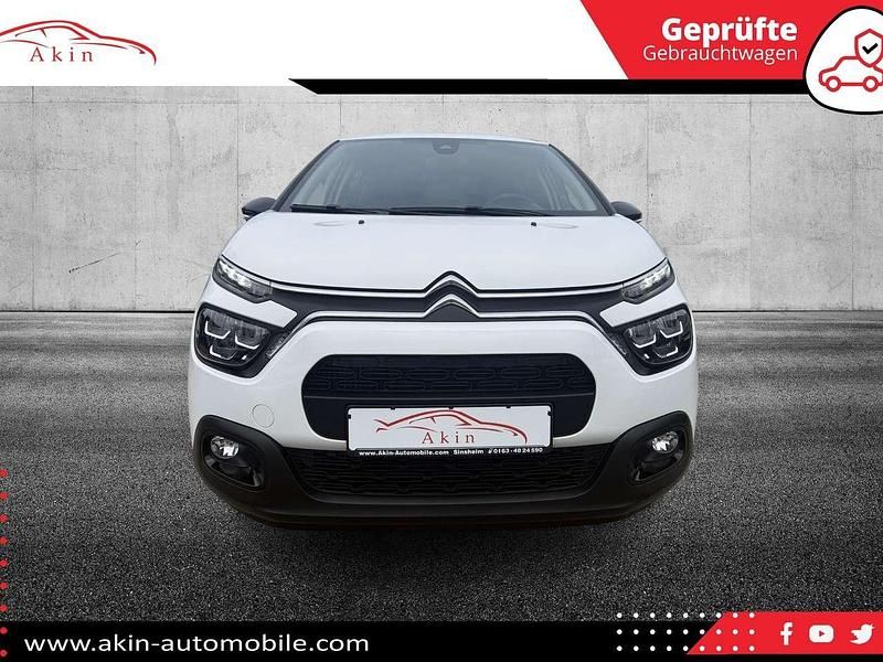 Gebraucht Citroën C3 110 PS (80 kW) 2023 Lack weiss banquise Kleinwagen