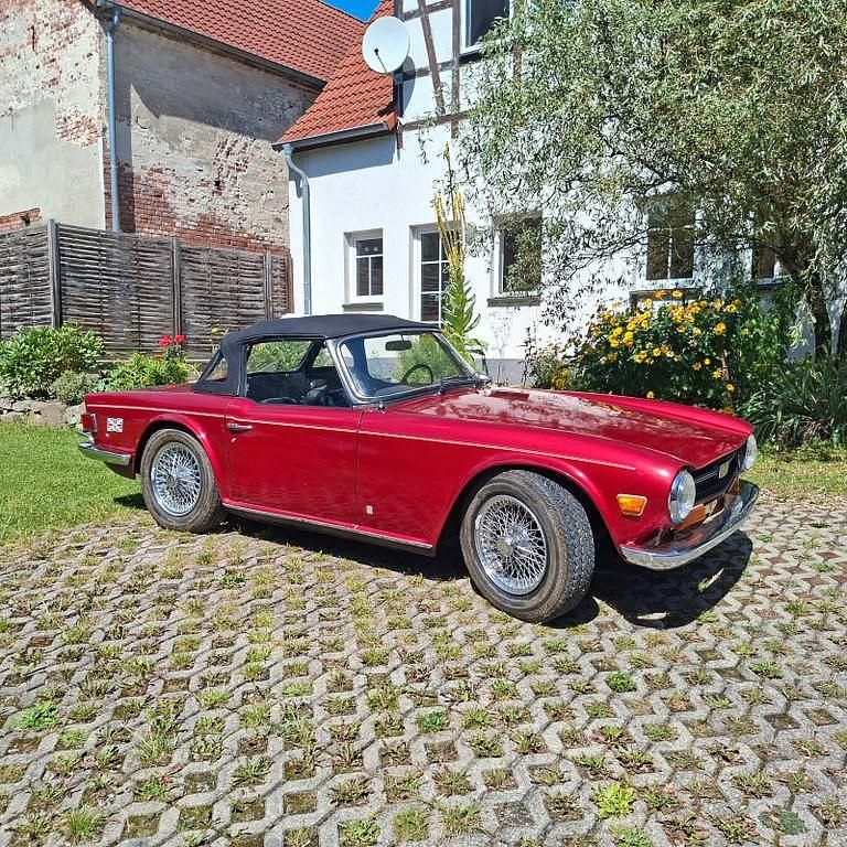 Andere farben Gebraucht 1974 Triumph TR6 Cabrio | 15.500 € - Bild 1/4