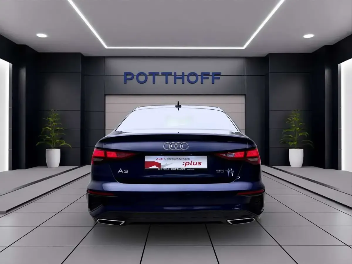 Gebraucht Audi A3 S-Line 150 PS (110 kW) 2022 Blau Limousine