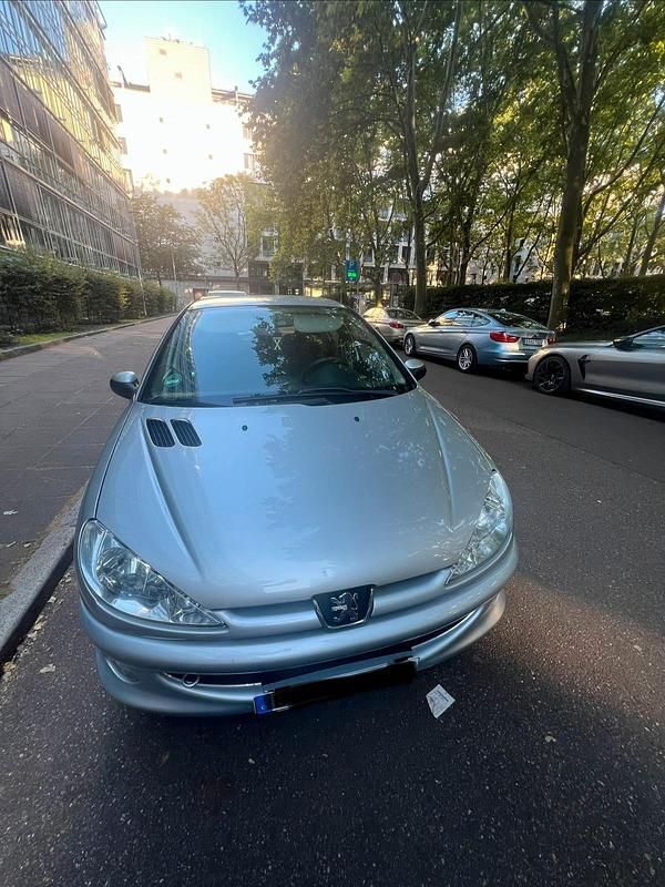 Silber Gebraucht 2007 Peugeot 206 Kleinwagen | 1.499 € (Fairer Preis) - Bild 1/4