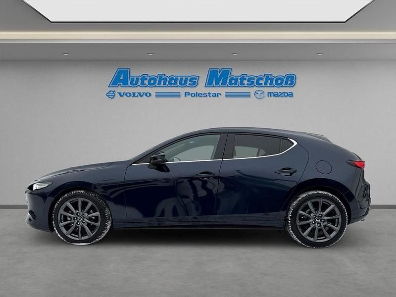 Gebraucht Mazda 3 Exclusive-Line 140 PS (102 kW) 2024 Blau Limousine