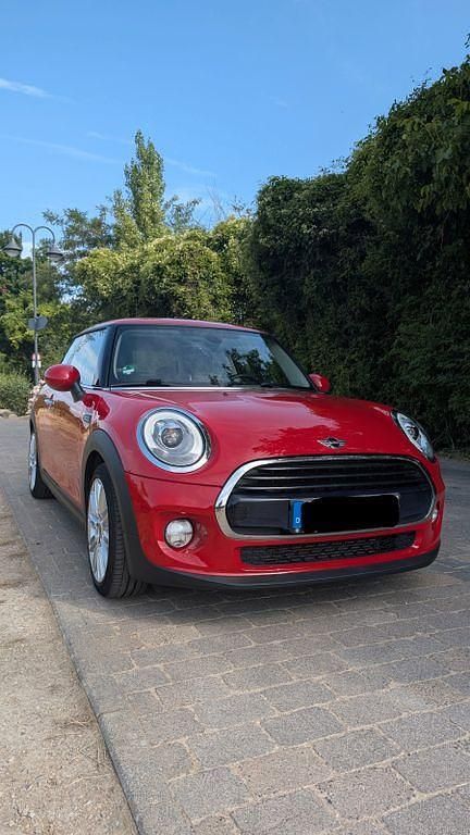 Rot Gebraucht 2017 Mini Cooper Kleinwagen | 13.400 € (Guter Preis) - Bild 1/4