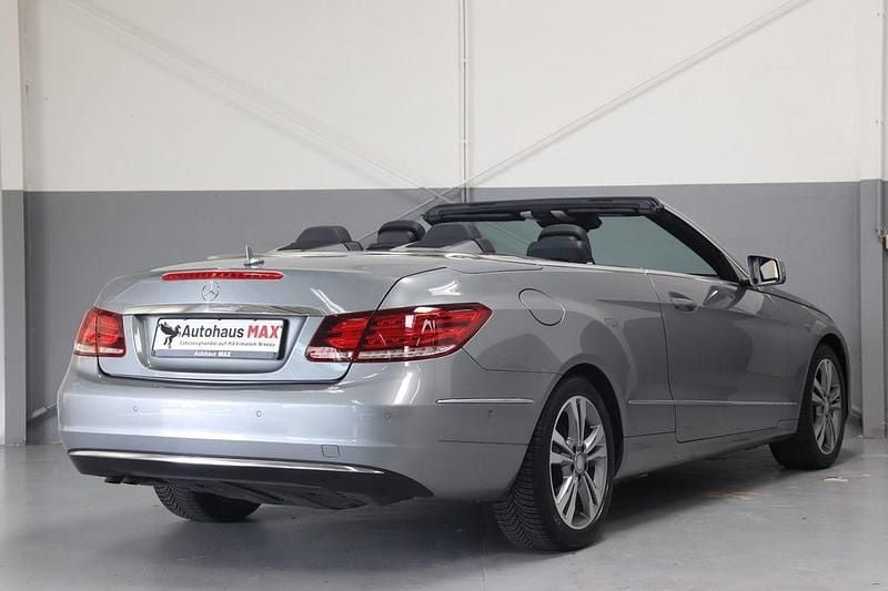 Second-hand Mercedes E250 204 CP (150 kW) 2013 Argintiu Cabrio