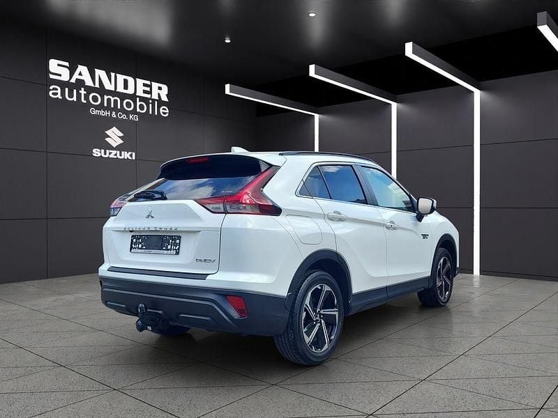Gebraucht Mitsubishi Eclipse Cross Basis 188 PS (138 kW) 2022 Weiß SUV