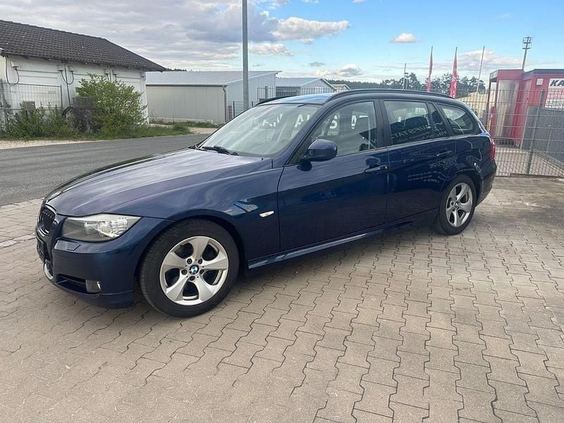 Second-hand BMW 320 Efficient Dynamics 163 CP (119 kW) 2012 Albastru Break