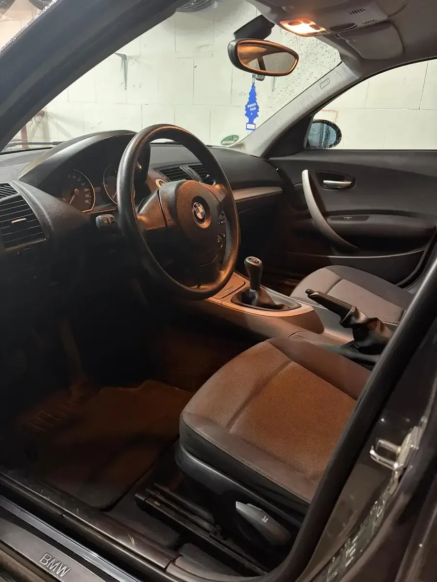 Używany BMW 118 143 KM (105 kW) 2006 Szary Hatchback