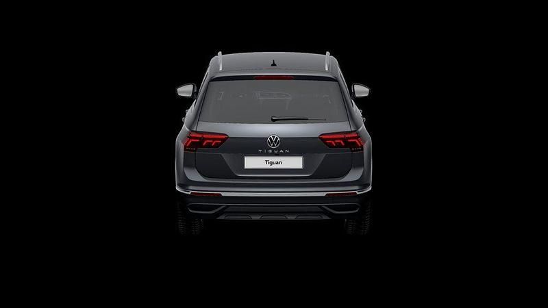 Gebraucht VW Tiguan Move 150 PS (110 kW) 2023 Grau SUV