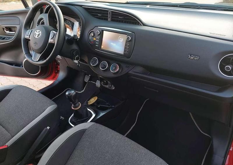 Gebraucht Toyota Yaris Club 111 PS (81 kW) 2019 Limousine