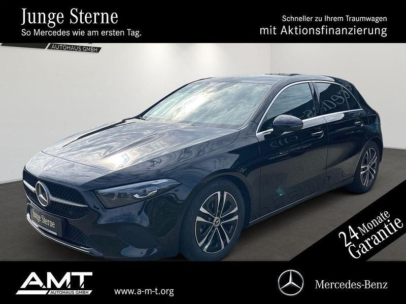 Schwarz Gebraucht 2024 Mercedes A200 Progressive Limousine | 31.980 € (Etwas zu teuer) - Bild 1/4