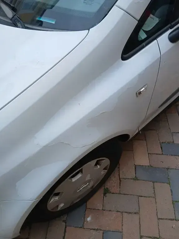 Gebraucht Opel Corsa 60 PS (44 kW) 2007 Weiß Kleinwagen