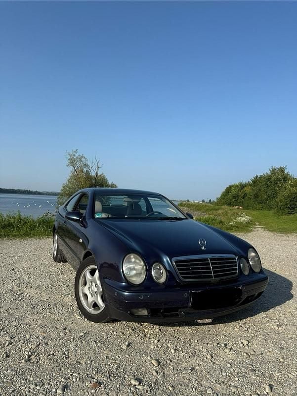 Blau Gebraucht 1998 Mercedes CLK230 Coupé | 1.250 € (Guter Preis) - Bild 1/4