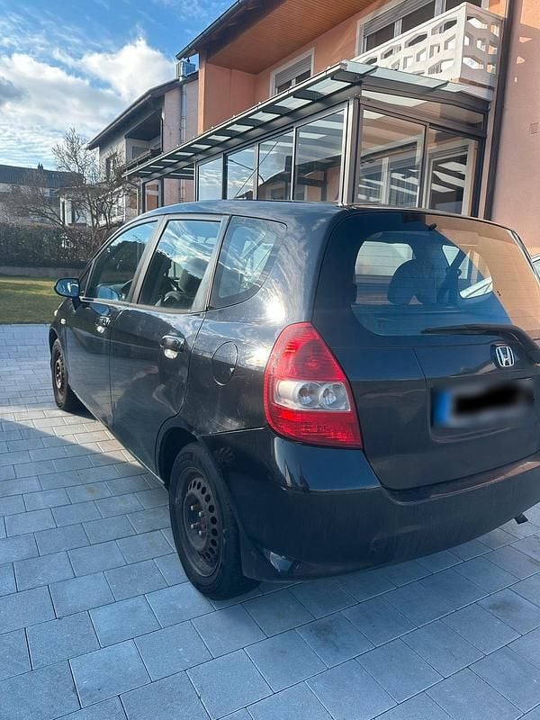Gebraucht Honda Jazz 73 PS (53 kW) 2008 Schwarz Kleinwagen