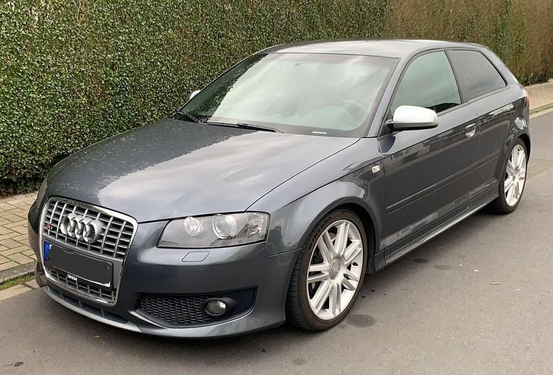 Gebraucht Audi S3 Sport 265 PS (194 kW) 2007 Grau Limousine