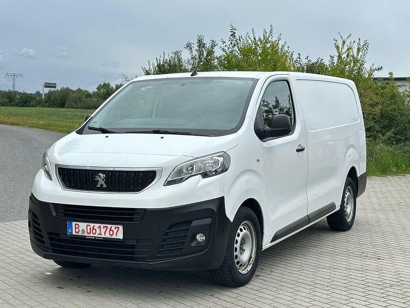 Weiß Gebraucht 2017 Peugeot Expert Van | 4.950 € (Guter Preis) - Bild 1/4