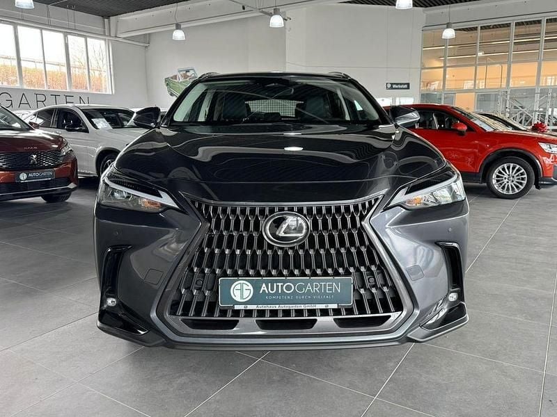 Gebraucht Lexus NX350h 243 PS (178 kW) 2021 Grau SUV