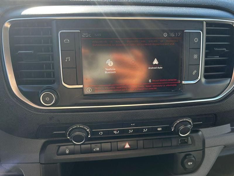 Second-hand Citroën Jumpy 150 CP (110 kW) 2020 Alb Monovolum