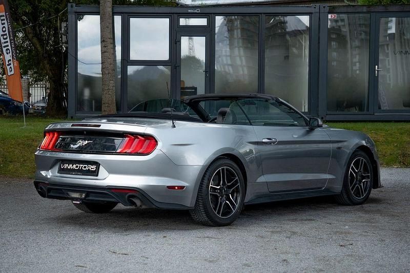 Gebraucht Ford Mustang Convertible 310 PS (228 kW) 2022 Grau Cabrio