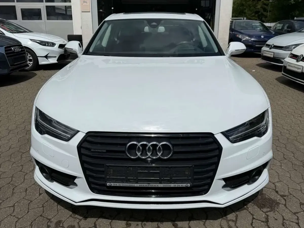 Gebraucht Audi A7 Sportback S-Line 320 PS (235 kW) 2015 Weiß Kleinwagen