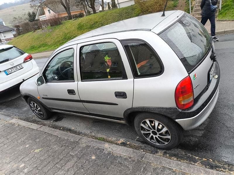 Gebraucht Opel Corsa 65 PS (47 kW) 1999 Grau Limousine