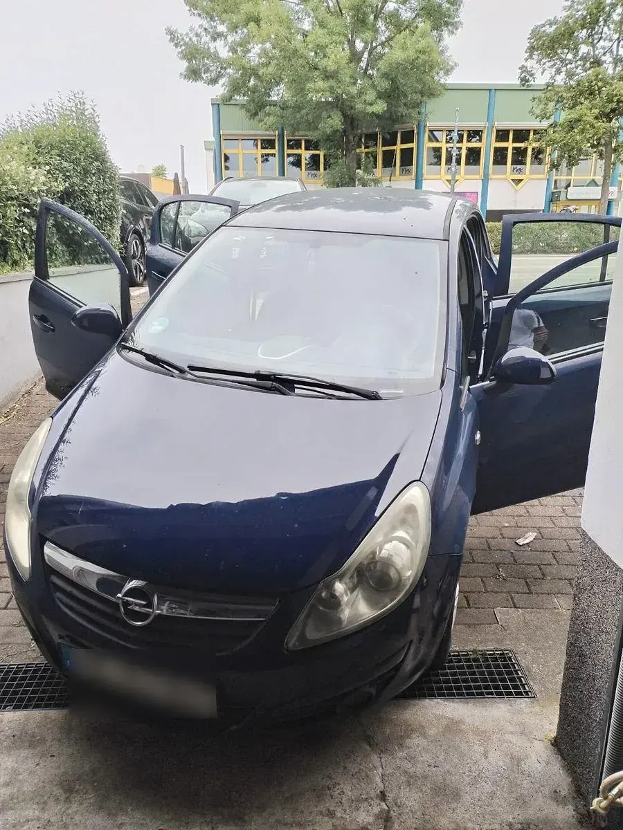 Gebraucht Opel Corsa Sport 80 PS (58 kW) 2008 Blau Kleinwagen