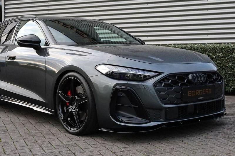 Neu Audi S5 Sport 441 PS (324 kW) 2025 Grau Kombi