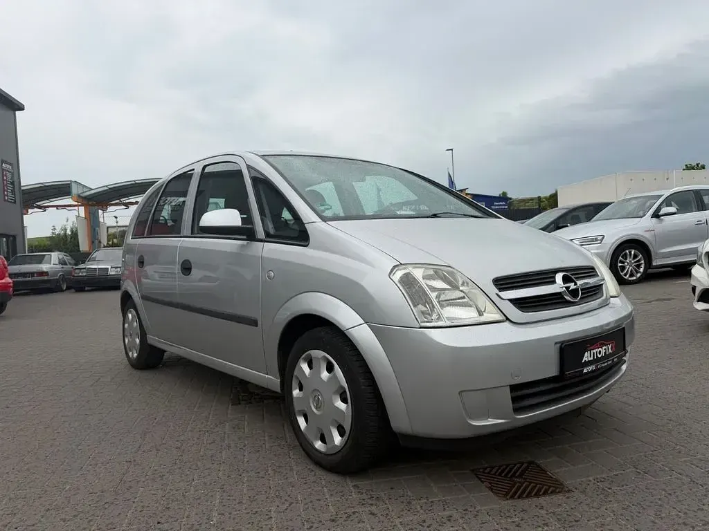 Gebraucht Opel Meriva Edition 90 PS (66 kW) 2004 Silber Van / Kleinbus