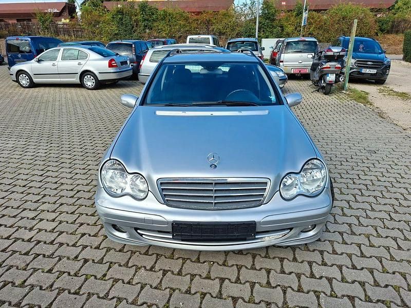 Silber Gebraucht 2006 Mercedes C180 Kombi | 1.350 € (Superpreis) - Bild 1/4