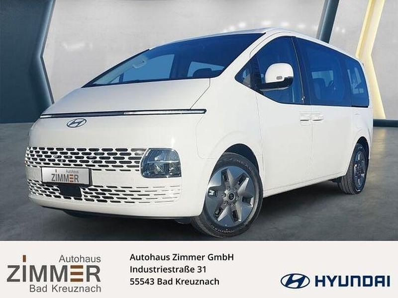 Creamy white Gebraucht 2024 Hyundai Staria Trend Van | 44.900 € (Superpreis) - Bild 1/4