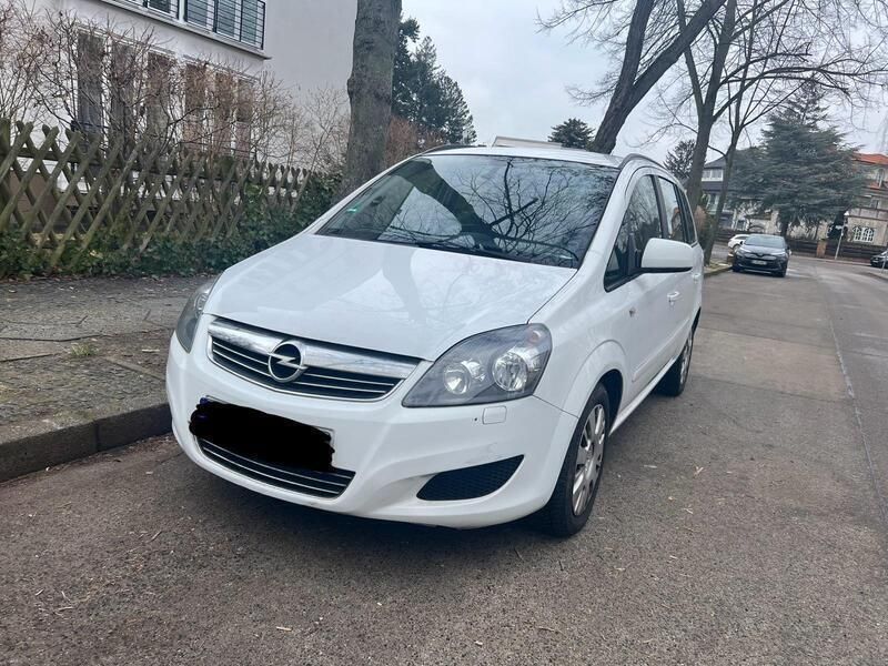 Weiß Gebraucht 2012 Opel Zafira Van / Kleinbus | 4.500 € (Etwas zu teuer) - Bild 1/4