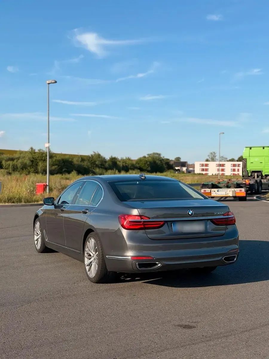 Gebraucht BMW 730 Executive 2016 Grau Limousine