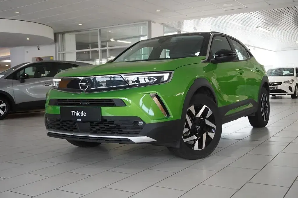 Gebraucht Opel Mokka-e Elegance 100 kW (136 PS) 2022 Matcha grün metallic SUV