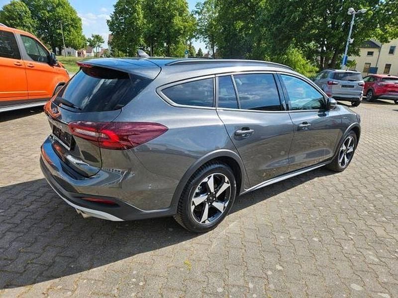 Gebraucht Ford Focus Active X 155 PS (114 kW) 2024 Grau Limousine