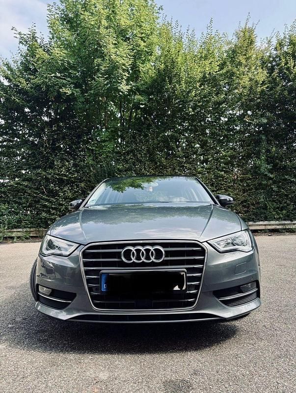 Gebraucht Audi A3 Ambition 179 PS (131 kW) 2013 Grau Limousine