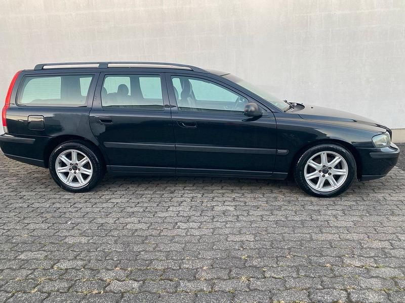 Gebraucht Volvo V70 Comfort 140 PS (102 kW) 2002 Schwarz Kombi